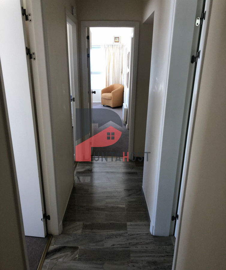 Apartamento ID.182 - Apartamento en venta de 3 dormitorios- Punta del Este