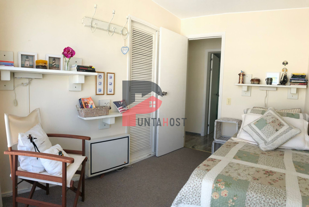 Apartamento ID.182 - Apartamento en venta de 3 dormitorios- Punta del Este