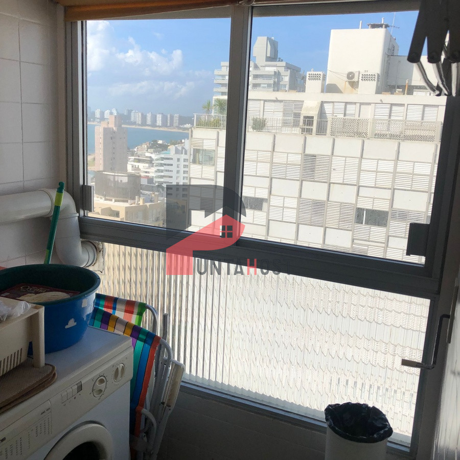 Apartamento ID.182 - Apartamento en venta de 3 dormitorios- Punta del Este