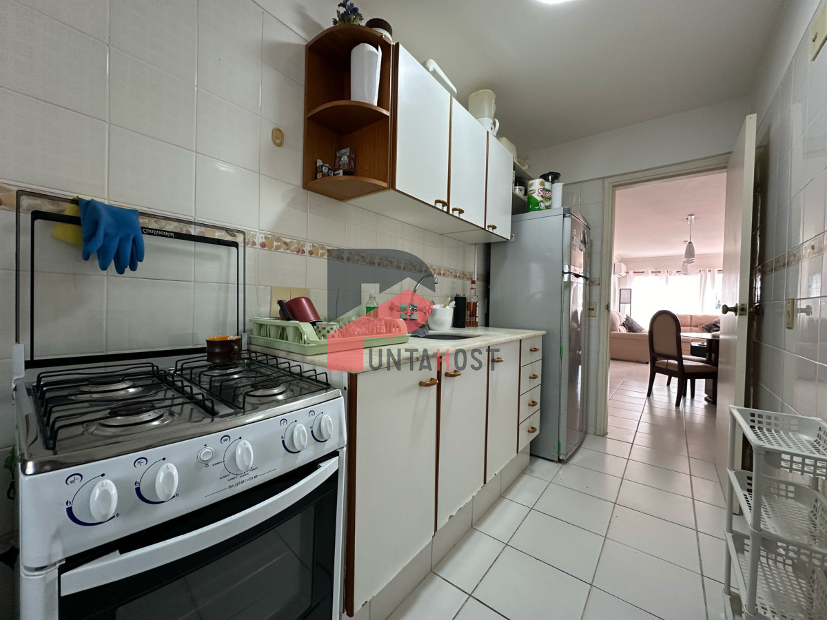 Apartamento ID.177 - Apartamento en venta  y alquiler de 3 dormitorios en Punta del Este