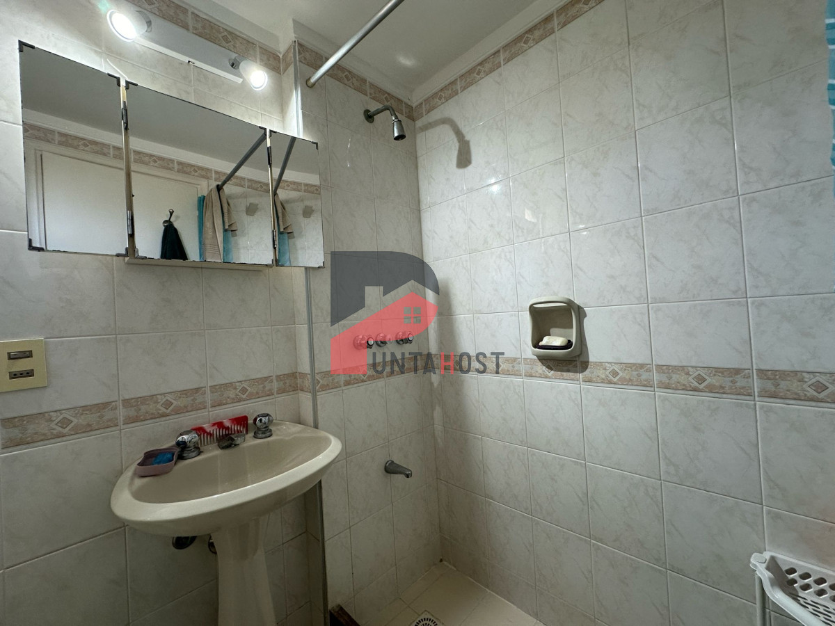 Apartamento ID.177 - Apartamento en venta  y alquiler de 3 dormitorios en Punta del Este