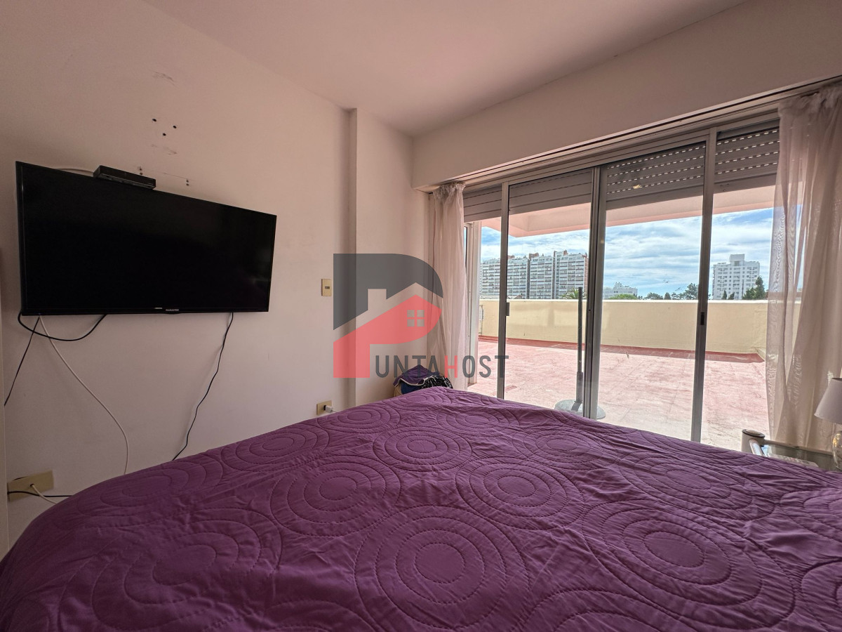 Apartamento ID.177 - Apartamento en venta  y alquiler de 3 dormitorios en Punta del Este