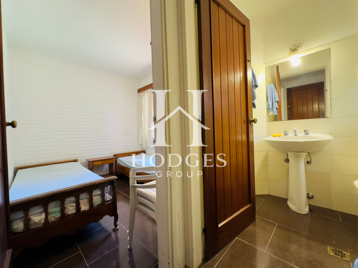 Casa ID.76 - Casa en Venta y alquiler,  50 metros de la playa.