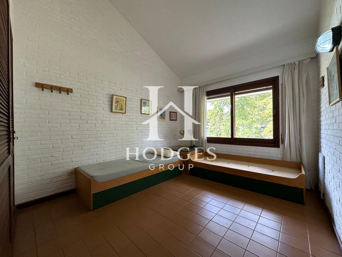 Casa ID.71 - Venta de casa de 3 dormitorios en Punta del Este 