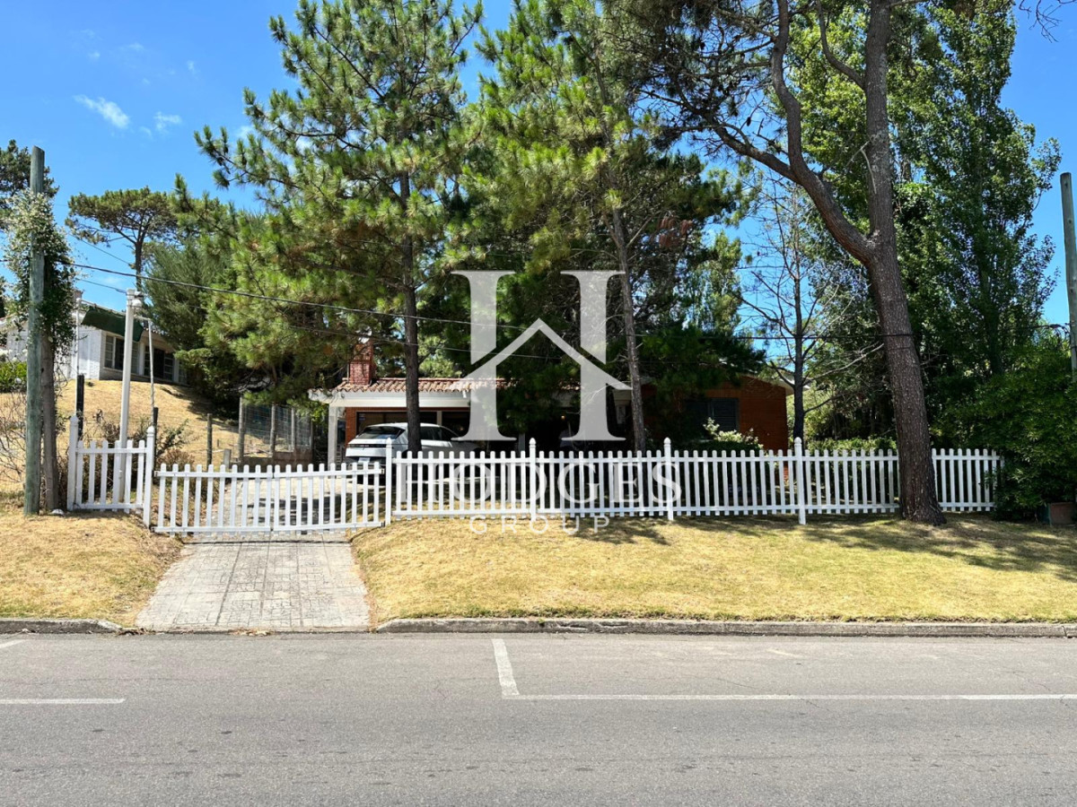 Casa ID.72 - Casa de 3 dormitorios en venta en playa mansa