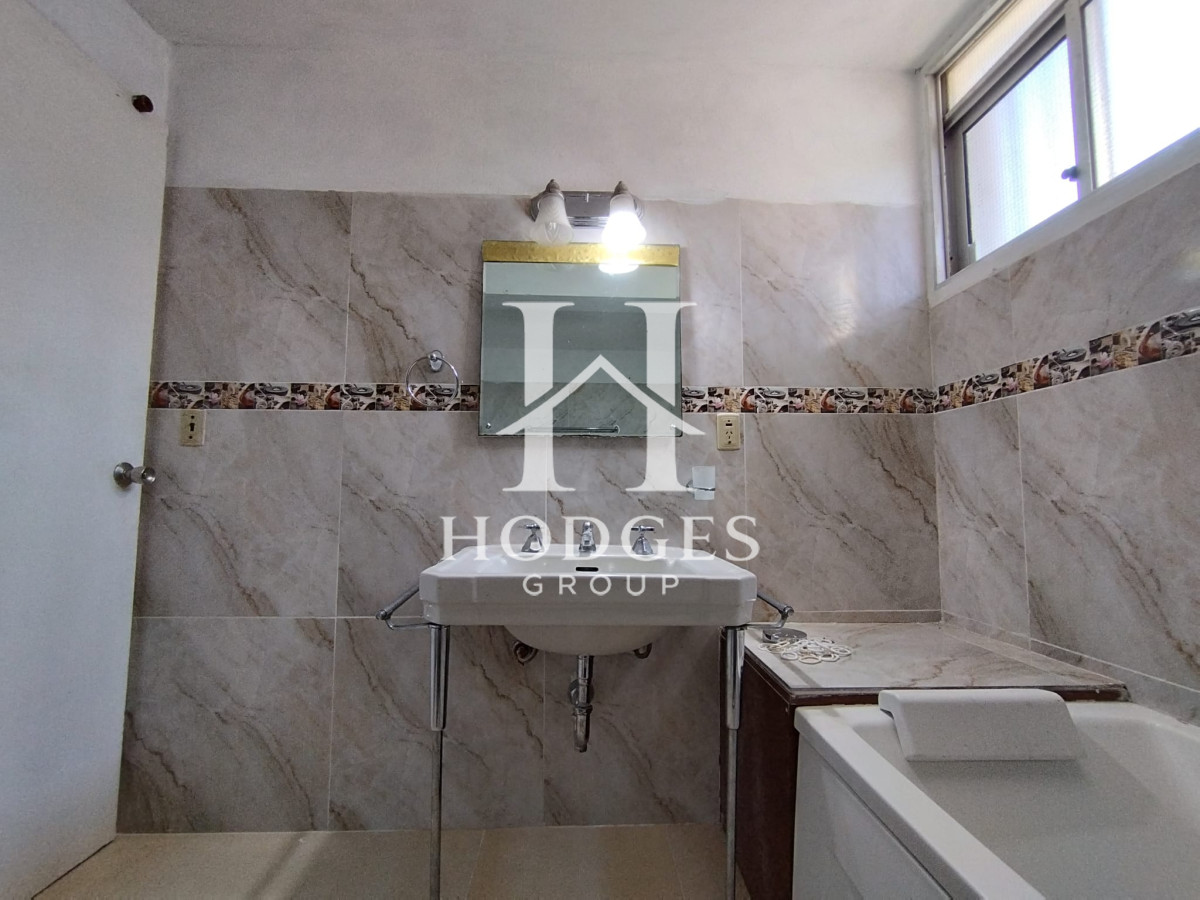 Casa ID.78 - Venta y alquiler de casa en playa mansa Punta del Esate de 4 dormitorios 