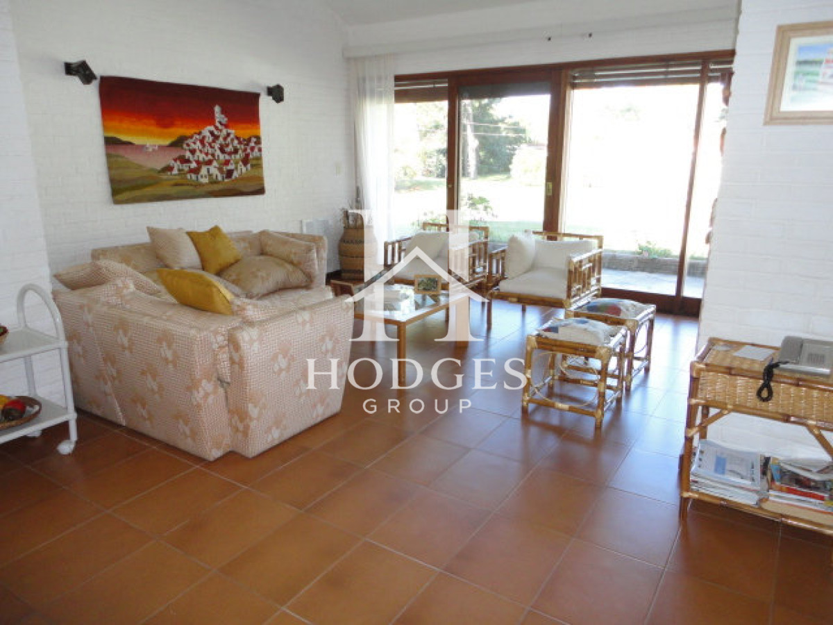 Casa ID.71 - Venta de casa de 3 dormitorios en Punta del Este 