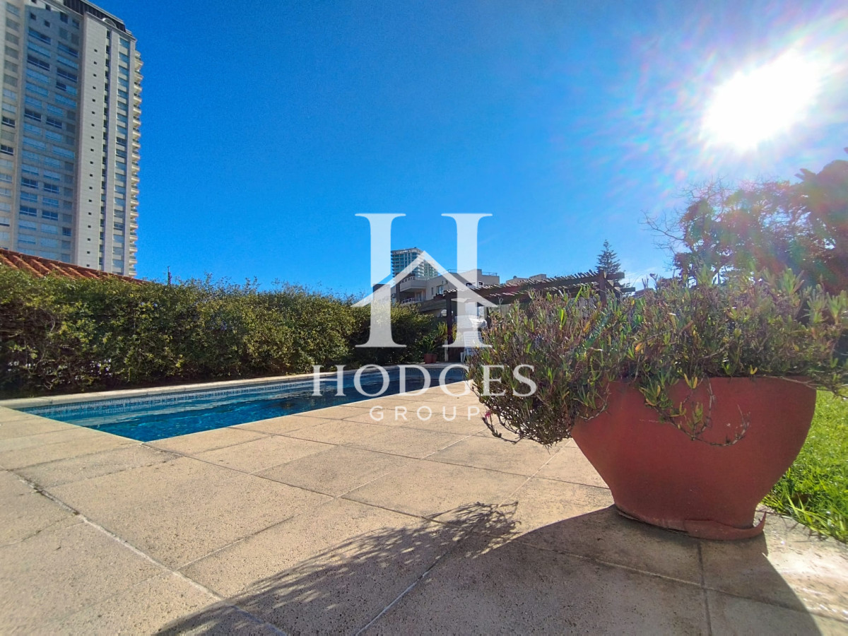 Casa ID.78 - Venta y alquiler de casa en playa mansa Punta del Esate de 4 dormitorios 