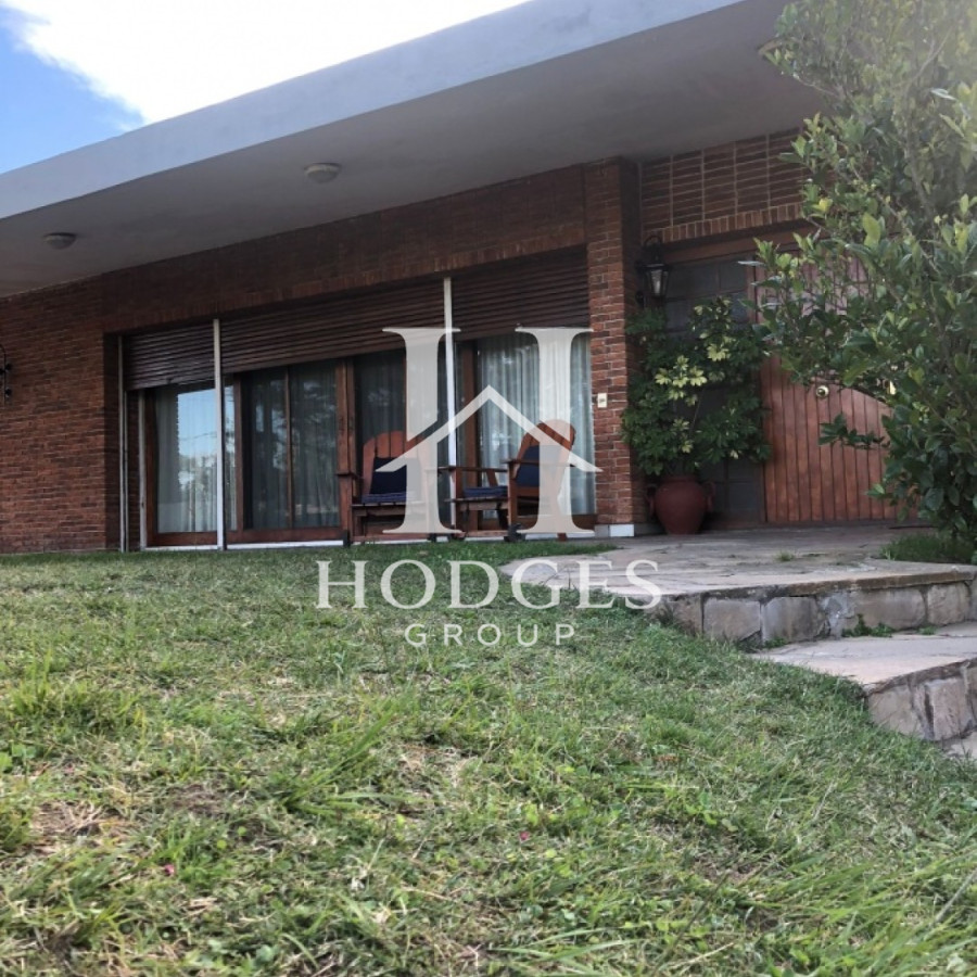Casa ID.78 - Venta y alquiler de casa en playa mansa Punta del Esate de 4 dormitorios 