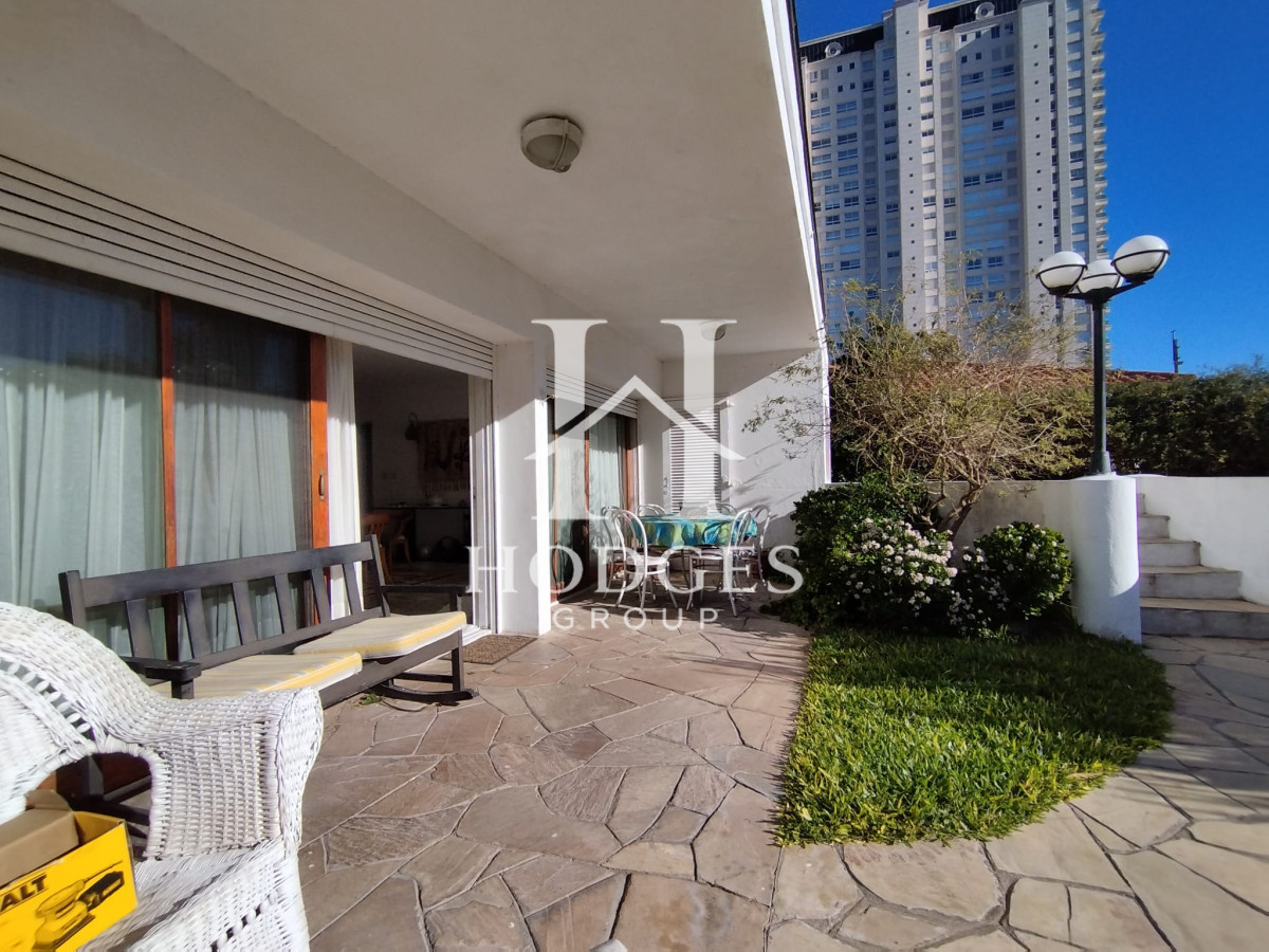 Casa ID.78 - Venta y alquiler de casa en playa mansa Punta del Esate de 4 dormitorios 