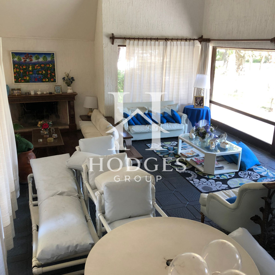 Casa ID.75 - Casa en venta de 4 dormitorios en Punta del Este