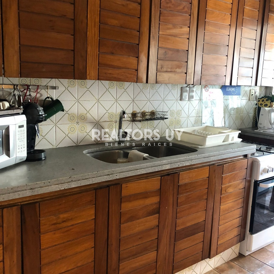 Apartamento ID.121 -  Apartamento en Venta , 3 dormitorios en  Punta del Este