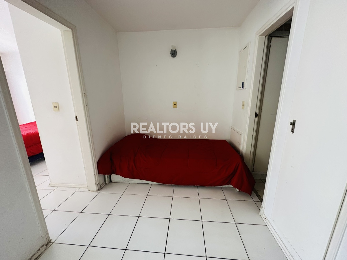 Apartamento ID.483 - Alquiler y venta de apartamento de 1 dormitorio y medio en Punta del Este