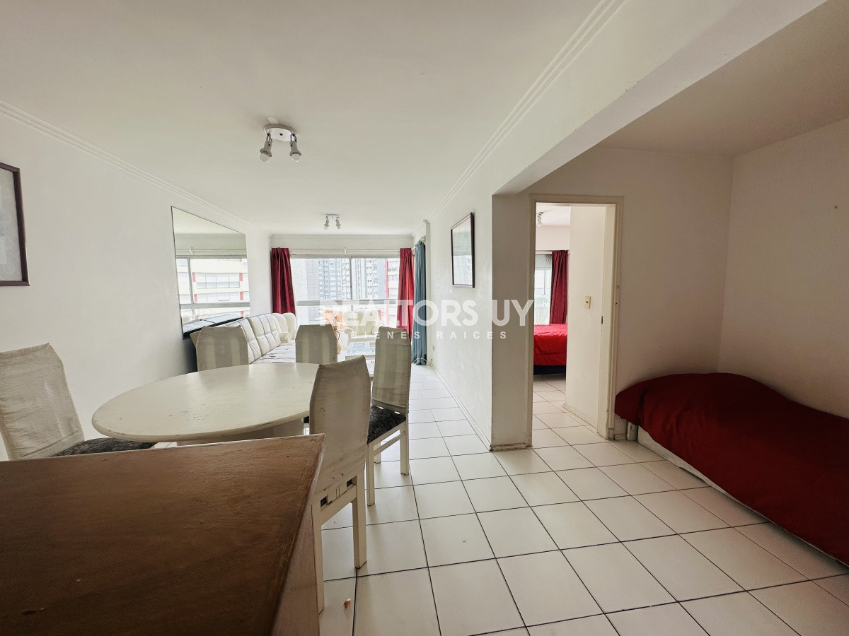 Apartamento ID.483 - Alquiler y venta de apartamento de 1 dormitorio y medio en Punta del Este