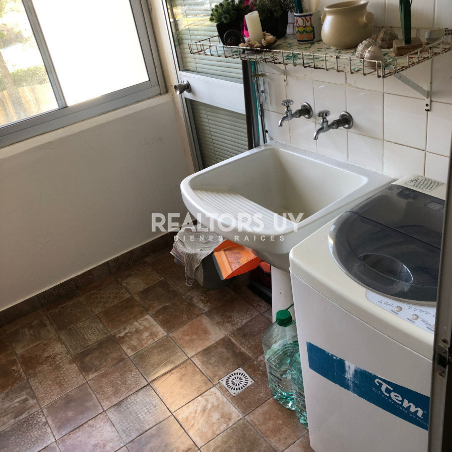 Apartamento ID.121 -  Apartamento en Venta , 3 dormitorios en  Punta del Este