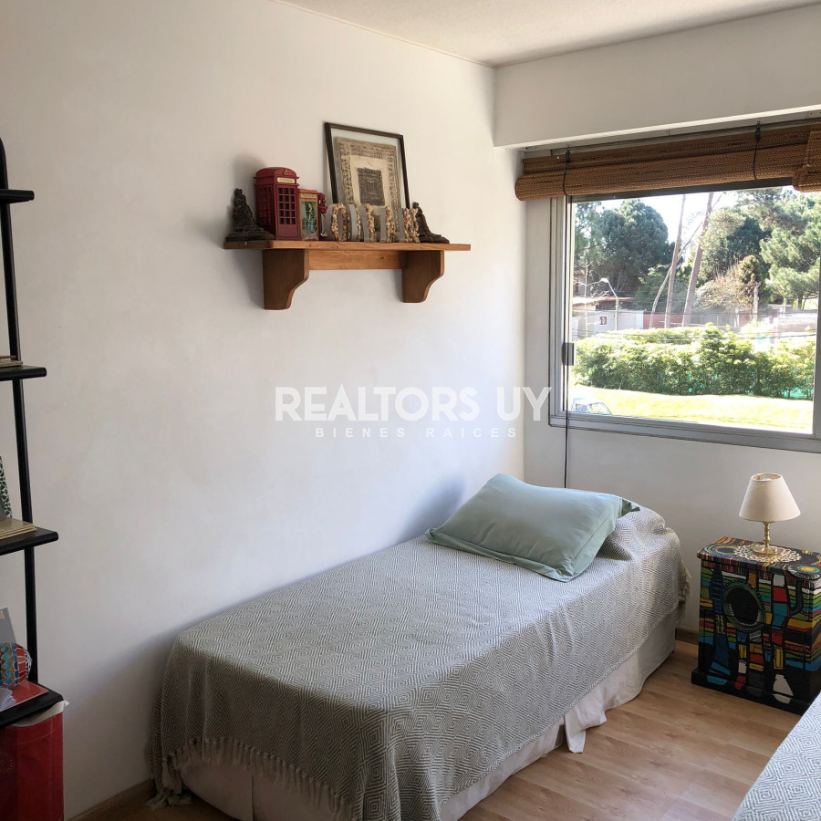 Apartamento ID.121 -  Apartamento en Venta , 3 dormitorios en  Punta del Este