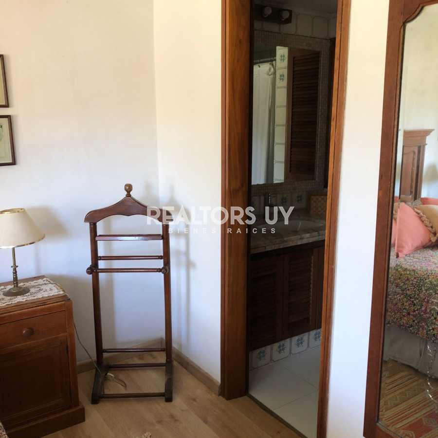 Apartamento ID.121 -  Apartamento en Venta , 3 dormitorios en  Punta del Este