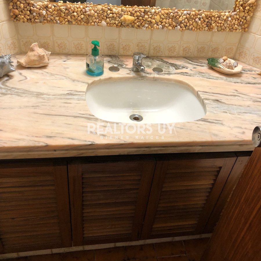 Apartamento ID.121 -  Apartamento en Venta , 3 dormitorios en  Punta del Este