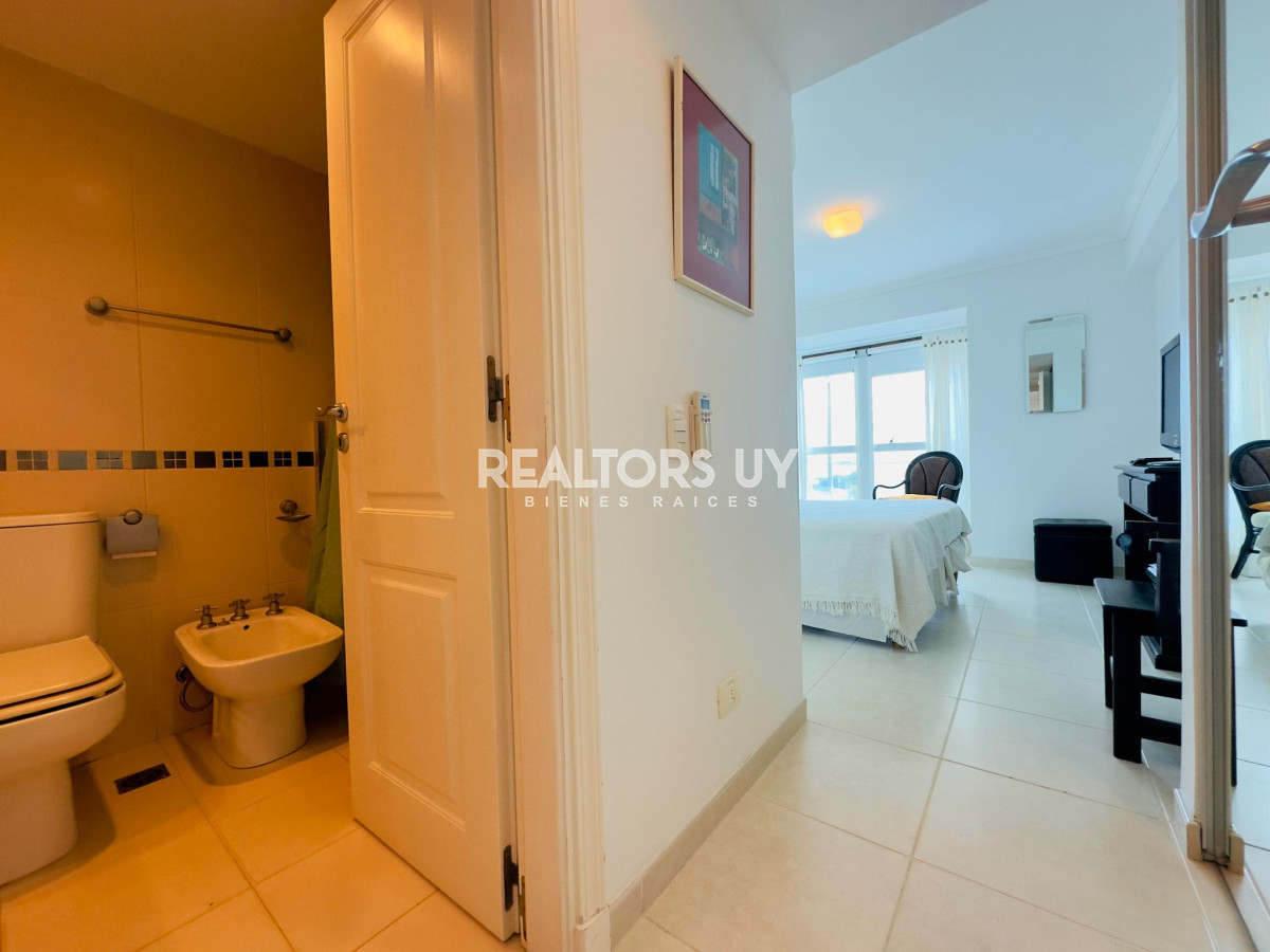 Apartamento ID.368 - Apartamento de dos dormitorios en venta en Punta del Este