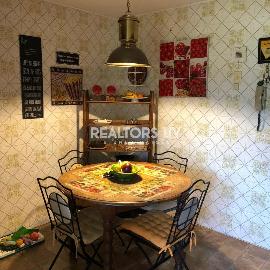 Apartamento ID.121 -  Apartamento en Venta , 3 dormitorios en  Punta del Este