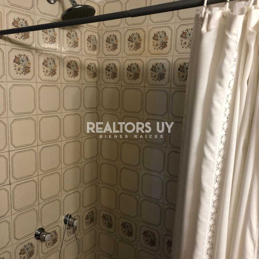 Apartamento ID.121 -  Apartamento en Venta , 3 dormitorios en  Punta del Este