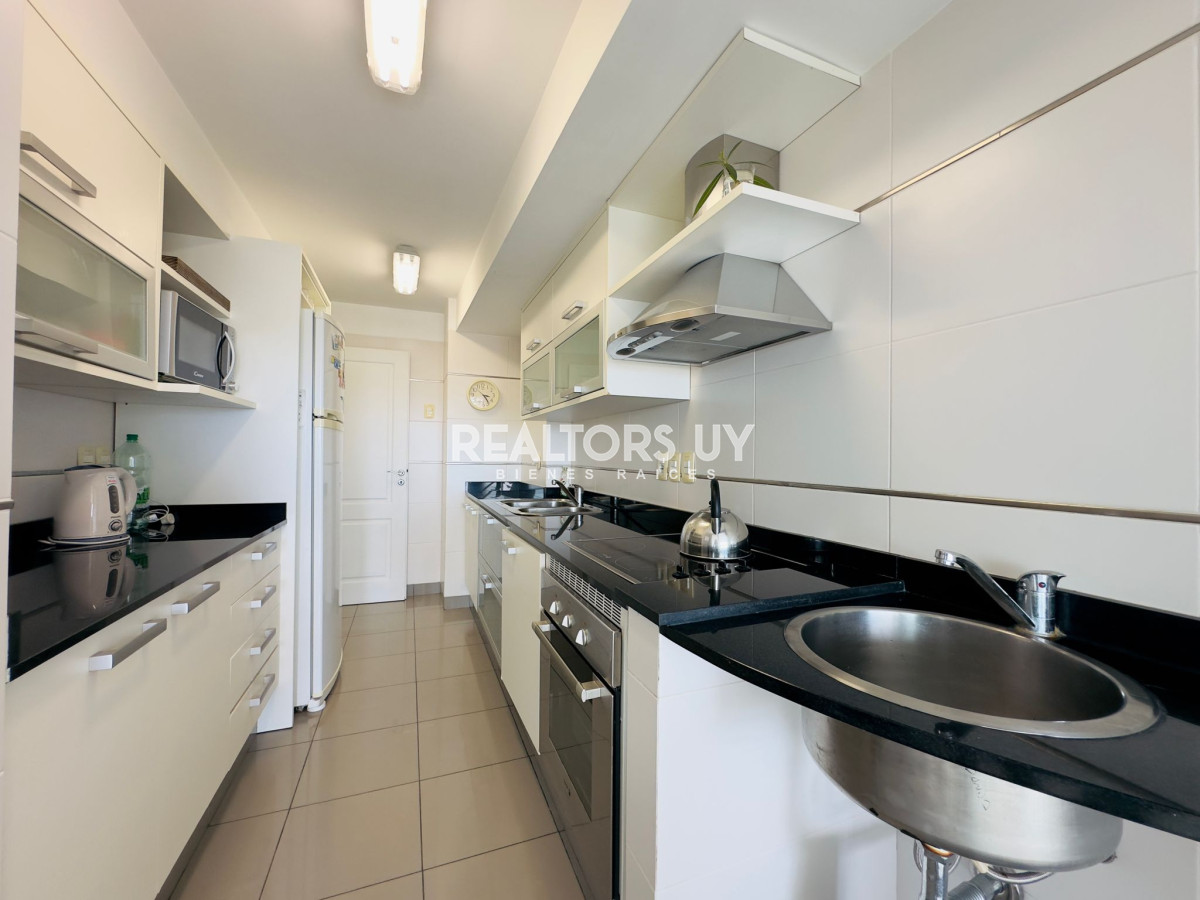 Apartamento ID.368 - Apartamento de dos dormitorios en venta en Punta del Este