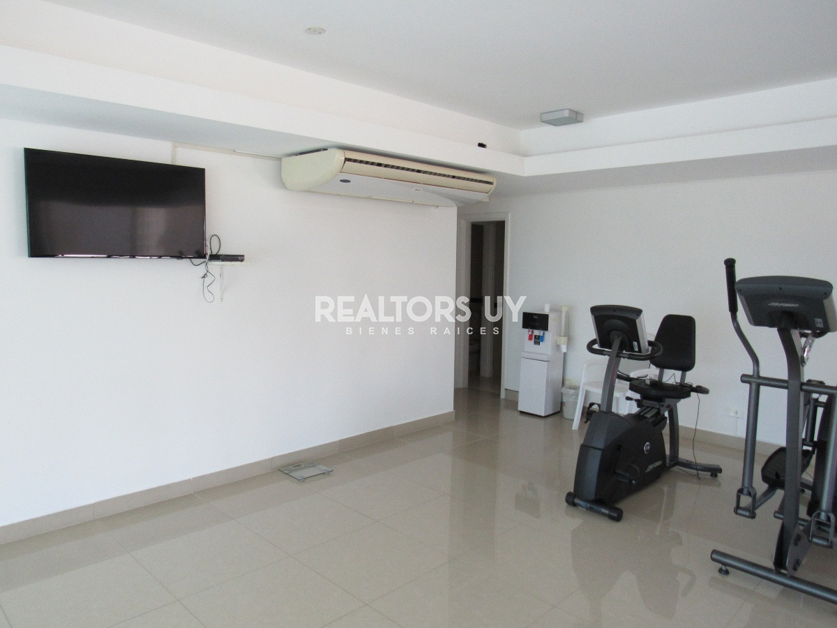 Apartamento ID.368 - Apartamento de dos dormitorios en venta en Punta del Este