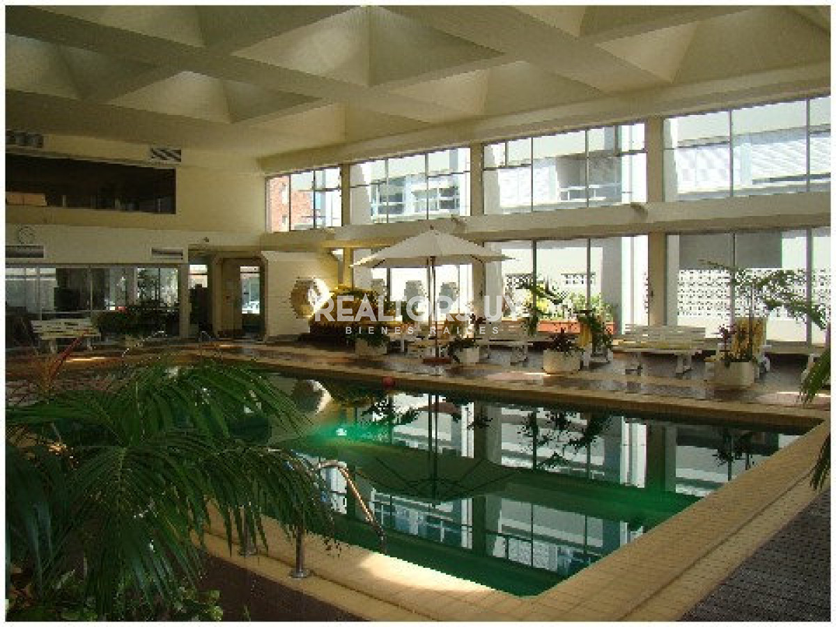 Apartamento ID.124 - Apartamento en venta de 3 d y dep en Punta del Este