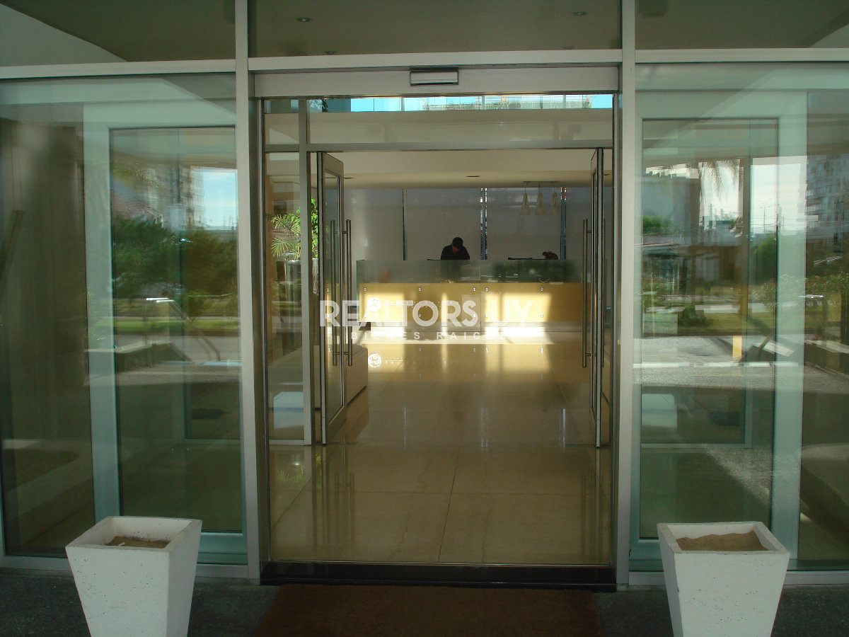 Apartamento ID.368 - Apartamento de dos dormitorios en venta en Punta del Este