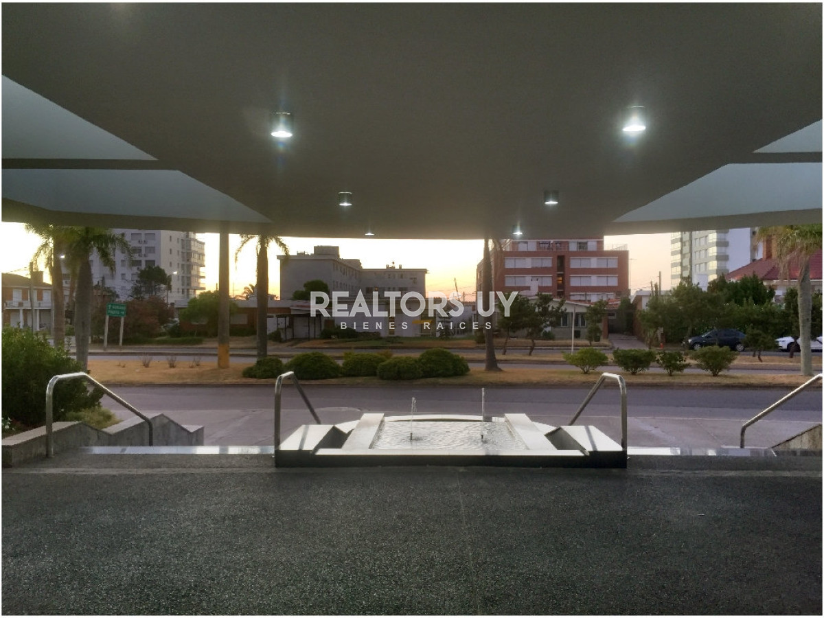 Apartamento ID.368 - Apartamento de dos dormitorios en venta en Punta del Este