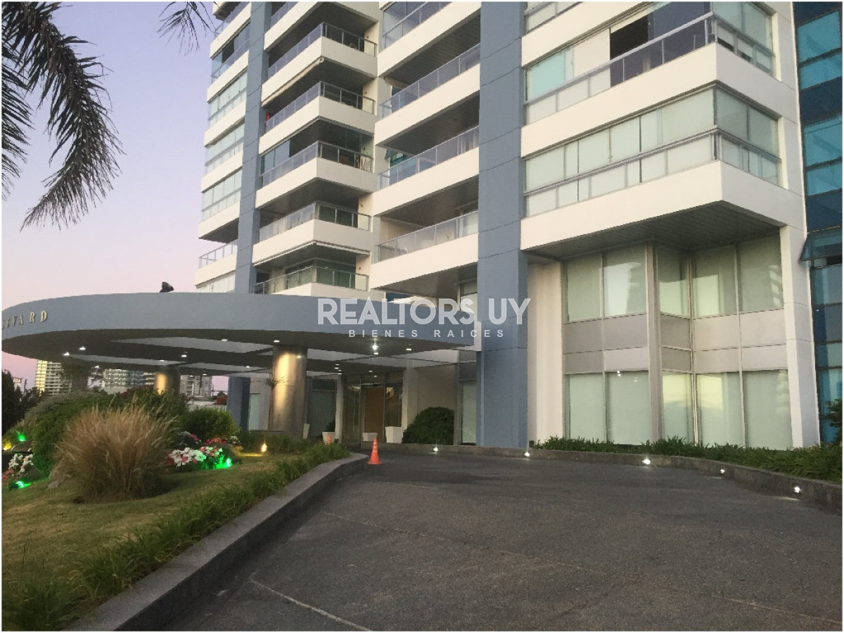 Apartamento ID.368 - Apartamento de dos dormitorios en venta en Punta del Este
