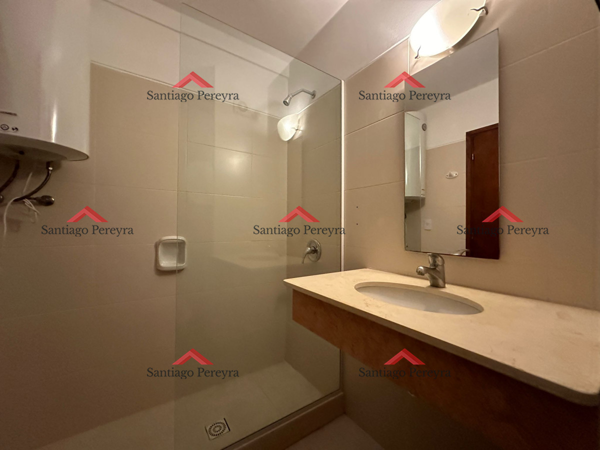 Apartamento ID.16325 - Apartamento en Venta, 2 dormitorios, Punta del Este.