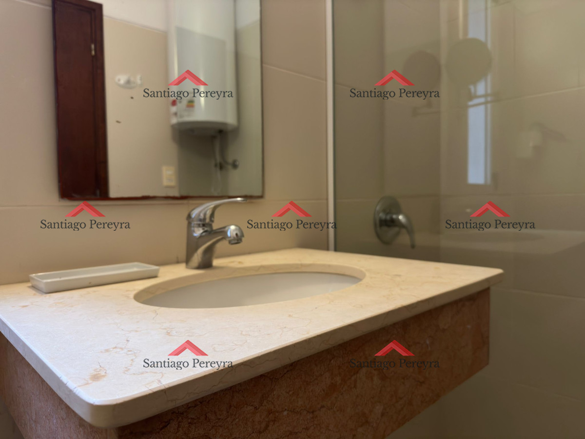 Apartamento ID.16325 - Apartamento en Venta, 2 dormitorios, Punta del Este.