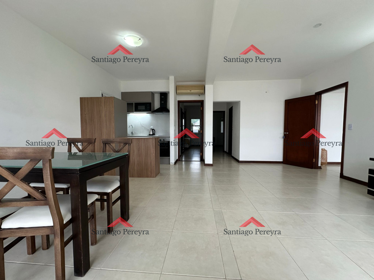Apartamento ID.16325 - Apartamento en Venta, 2 dormitorios, Punta del Este.