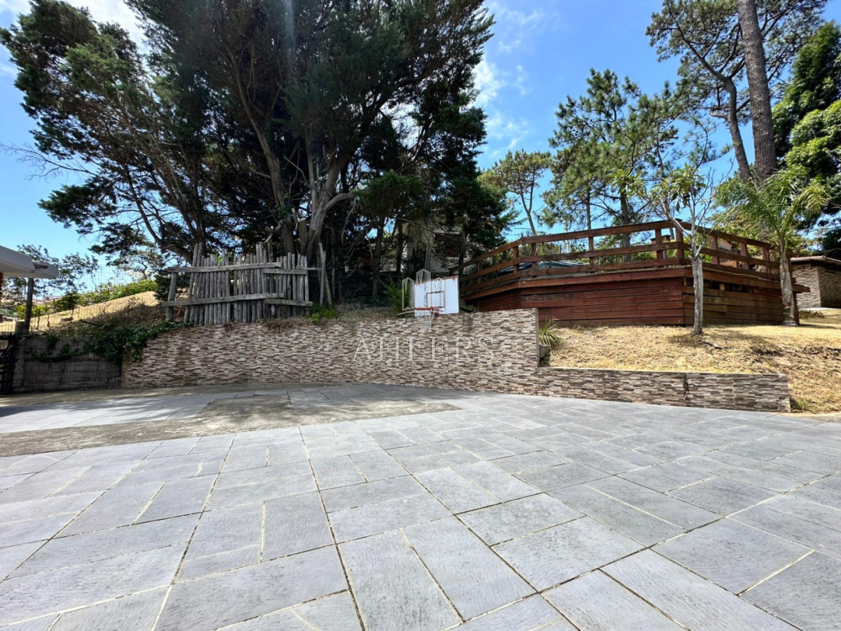 Casa ID.419 - Casa de 3 dormitorios en venta en playa mansa