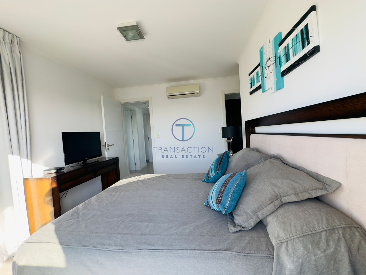 Apartamento ID.610/Apartamentos-en-Venta--Transaction-Real-Estate - Venta de apartamento de dos dormitorios en Punta del Este