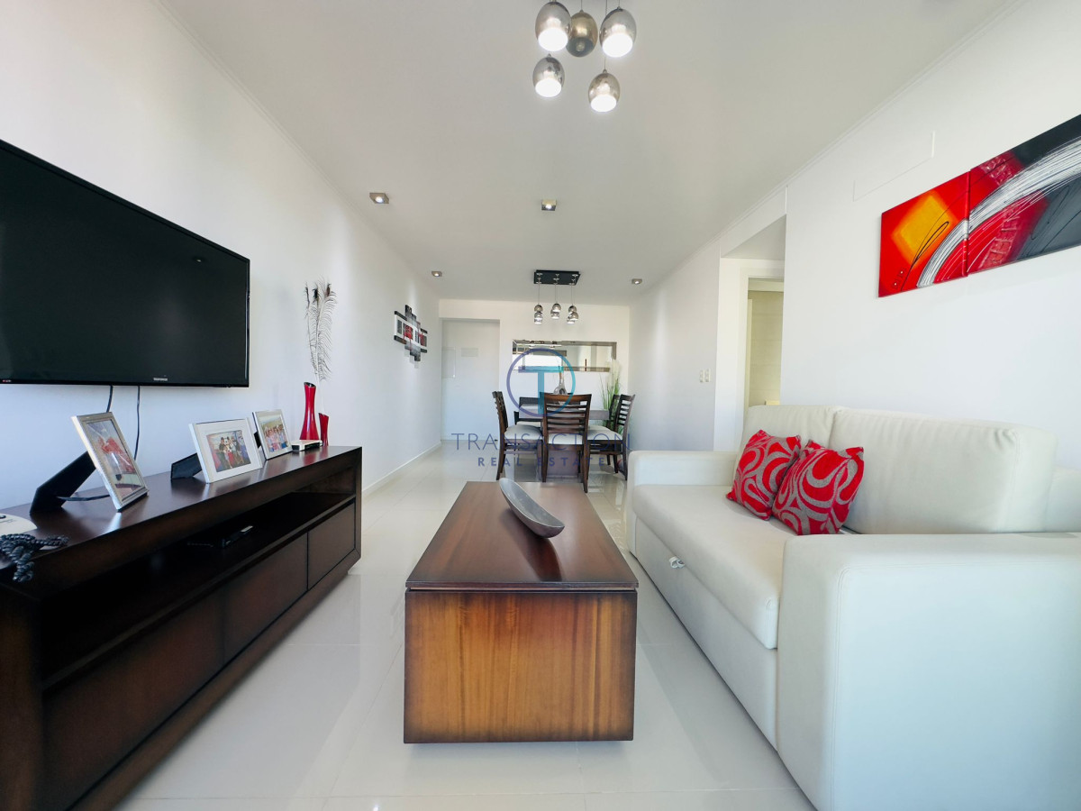 Apartamento ID.610/Apartamentos-en-Venta--Transaction-Real-Estate - Venta de apartamento de dos dormitorios en Punta del Este