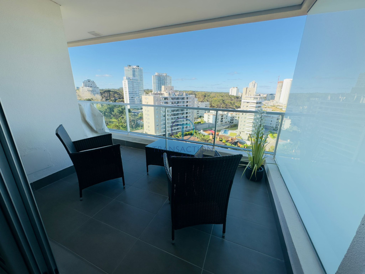 Apartamento ID.610/Apartamentos-en-Venta--Transaction-Real-Estate - Venta de apartamento de dos dormitorios en Punta del Este