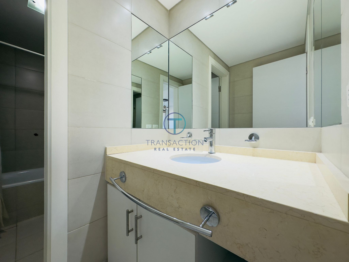 Apartamento ID.610/Apartamentos-en-Venta--Transaction-Real-Estate - Venta de apartamento de dos dormitorios en Punta del Este