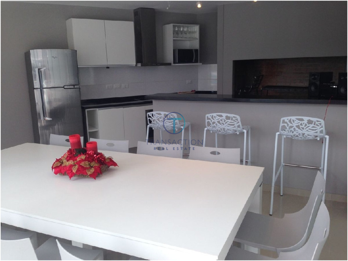 Apartamento ID.610/Apartamentos-en-Venta--Transaction-Real-Estate - Venta de apartamento de dos dormitorios en Punta del Este