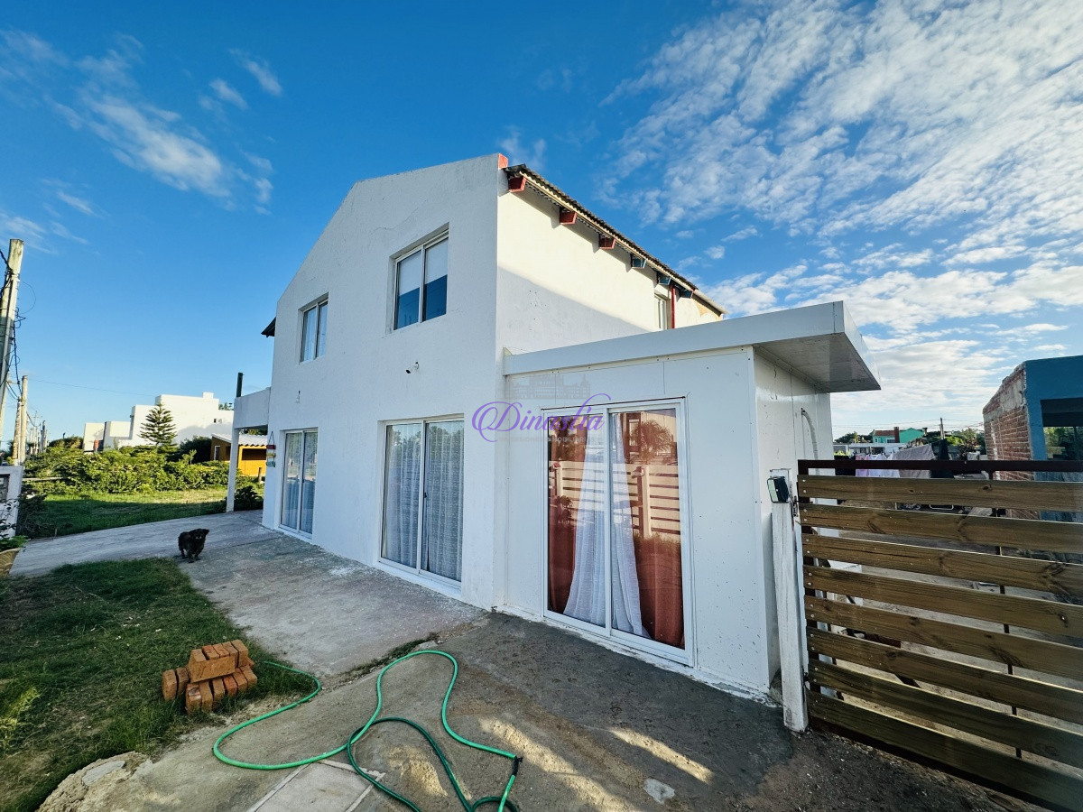 Casa ID.349 - Casa en VENTA, 3 dormitorios, Maldonado, Balneario Bs. As. 