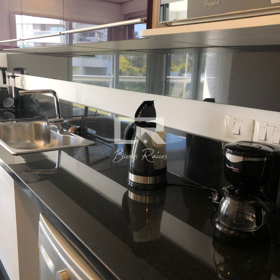 Apartamento ID.856 - Alquiler y venta de apartamento de un dormitorio en Punta del Este