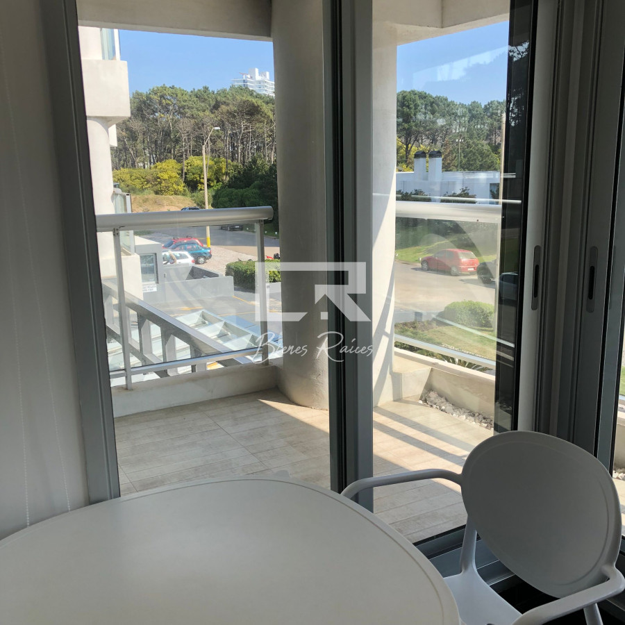 Apartamento ID.856 - Alquiler y venta de apartamento de un dormitorio en Punta del Este
