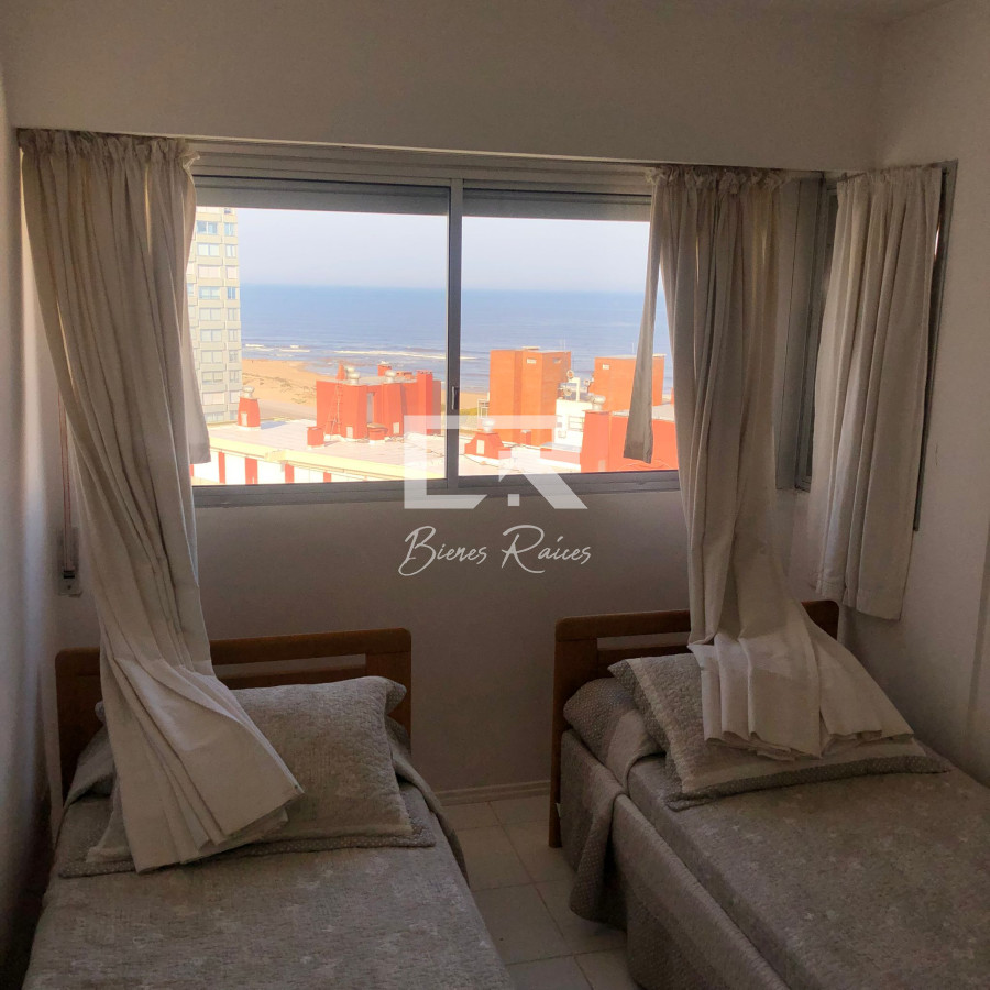 Apartamento ID.705 - Venta de apartamento de 3 dormitorios en Punta del Este