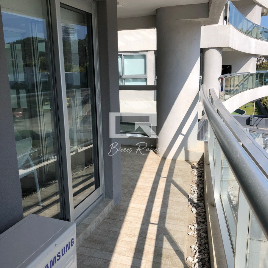 Apartamento ID.856 - Alquiler y venta de apartamento de un dormitorio en Punta del Este