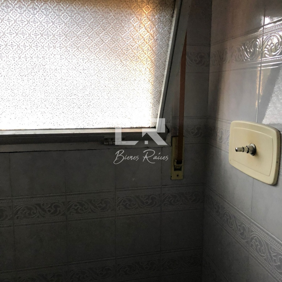Casa ID.300 - Venta, Oportunidad para inversión, Maldonado, centro