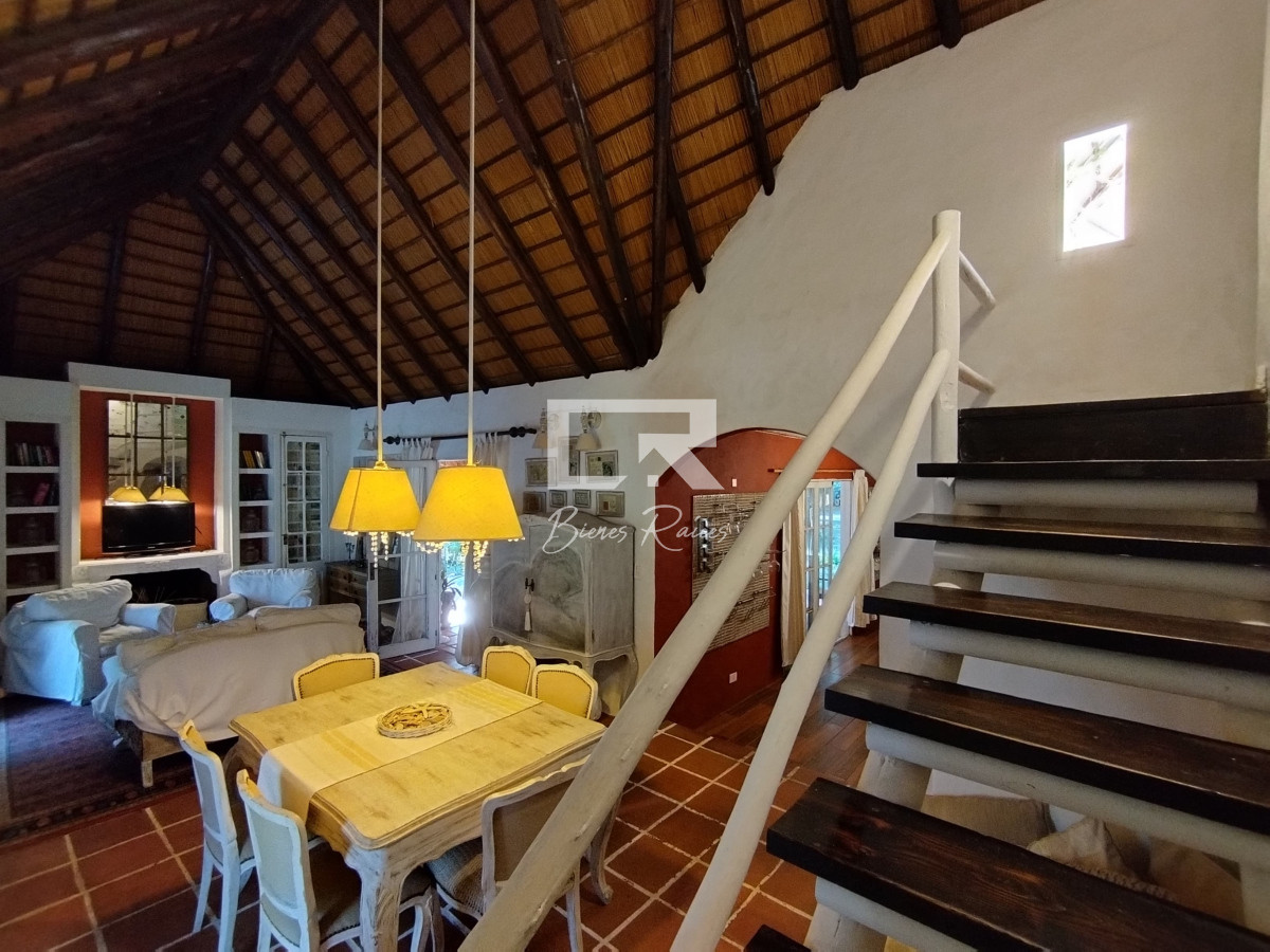 Casa ID.870 - Casa en alquiler con piscina en Pinares