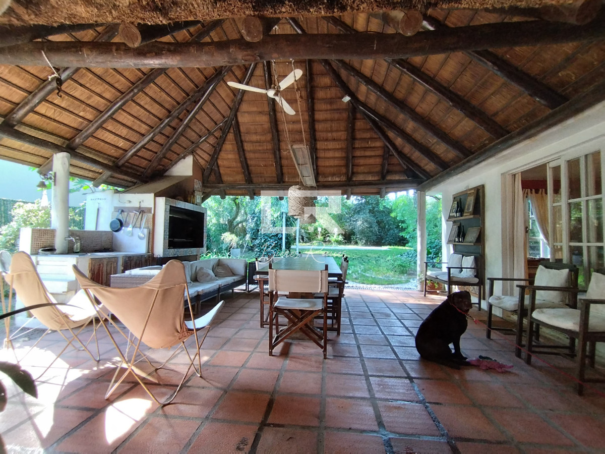 Casa ID.870 - Casa en alquiler con piscina en Pinares
