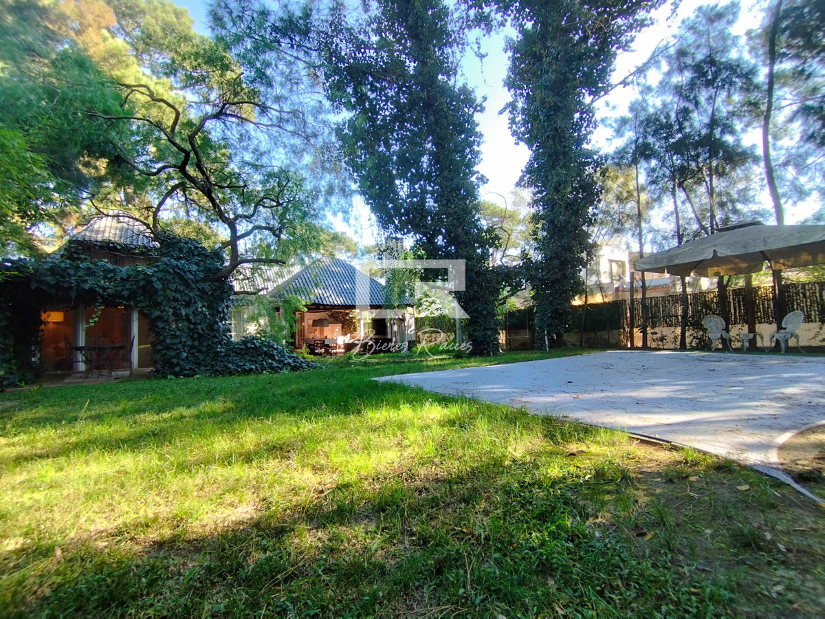 Casa ID.870 - Casa en alquiler con piscina en Pinares