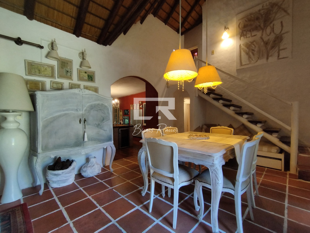 Casa ID.870 - Casa en alquiler con piscina en Pinares